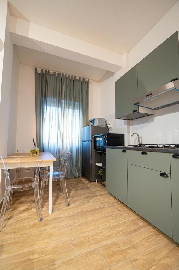 דירות נאפולי Casa Vacanze Partenope מראה חיצוני תמונה